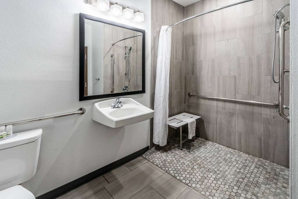 Baymont by Wyndham Carlsbad NM - photo 20