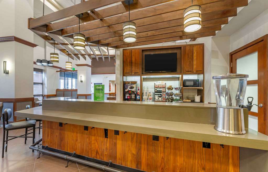 Extended Stay America Premier Suites Cleveland Independence - photo 8