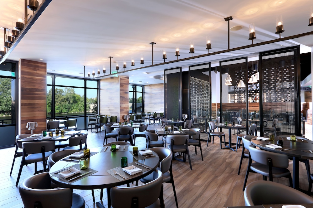 Amway Grand Plaza Curio Collection by Hilton - photo 53