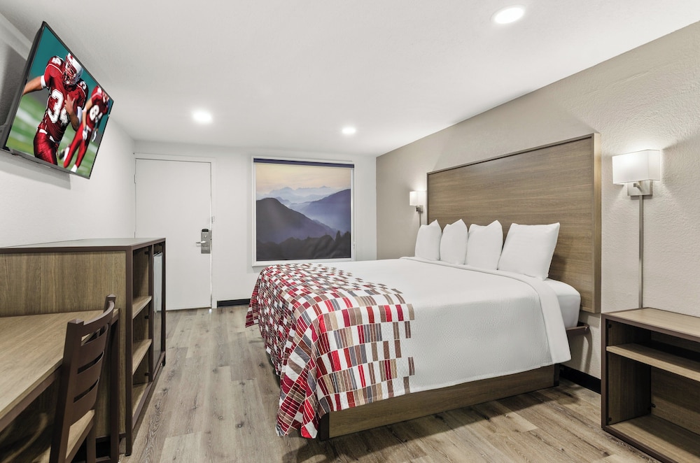 Red Roof Inn Wytheville - photo 24