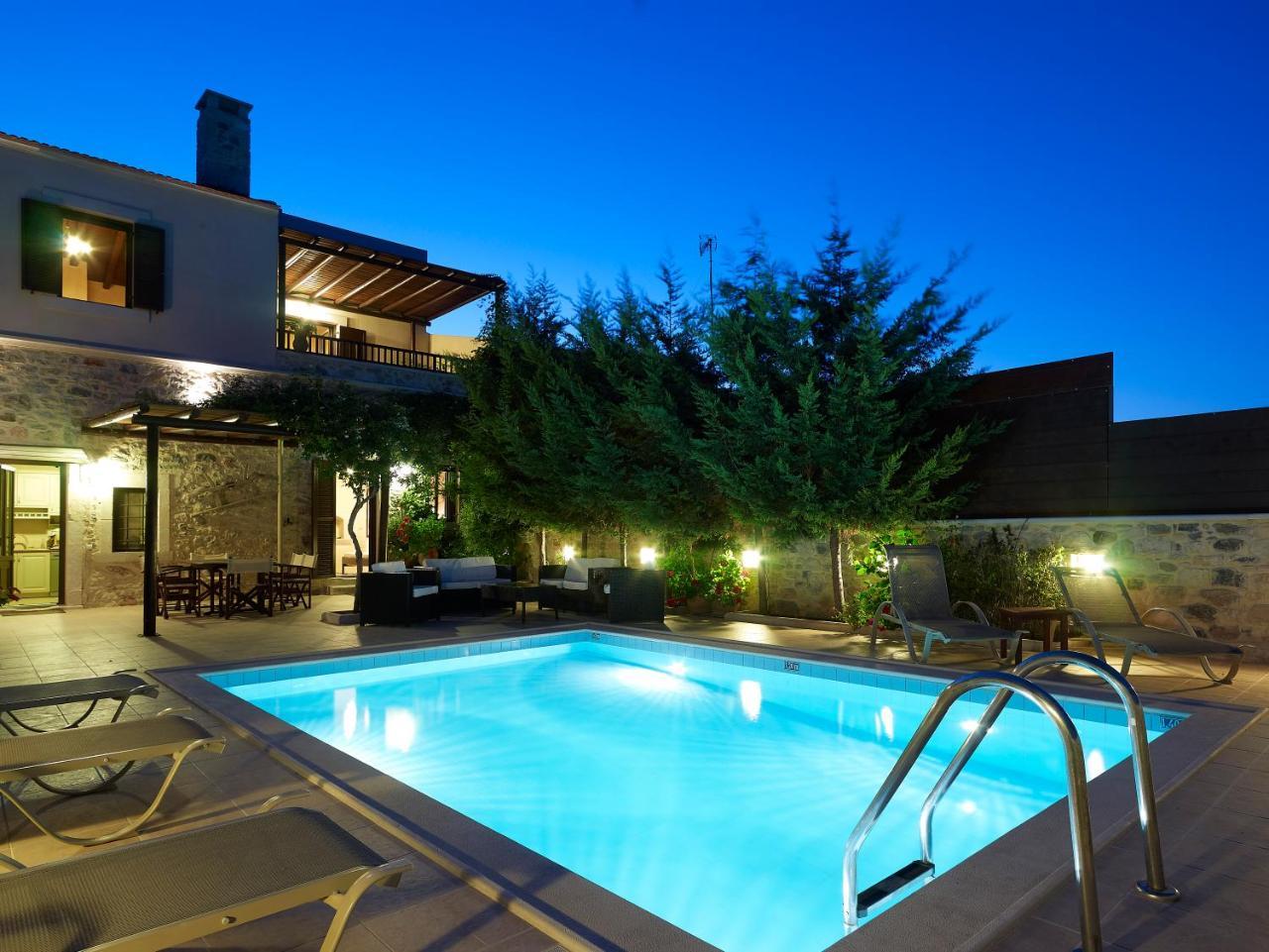 Agrielia Villa — 4-Star Luxury Hotel in Episkopi, Greece