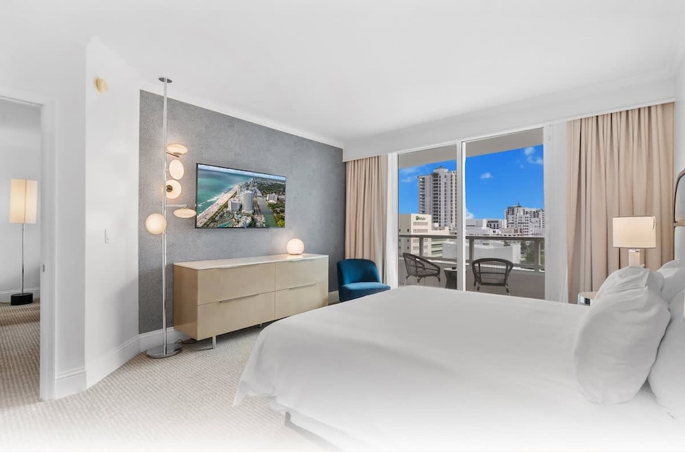 Fontainebleau Miami Beach Private Luxury Suites - photo 38