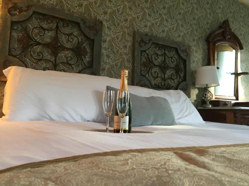 The Frogtown Inn - photo 16