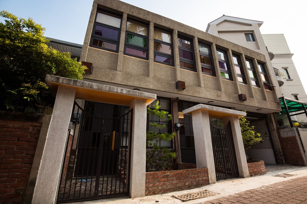 Three Houses - last minute hotel in Tainan
