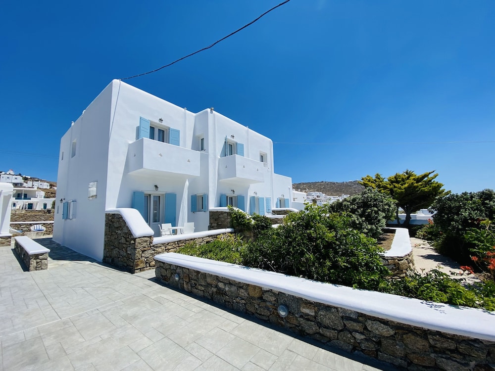 Eleftheria Hotel in Mykonos, Greece