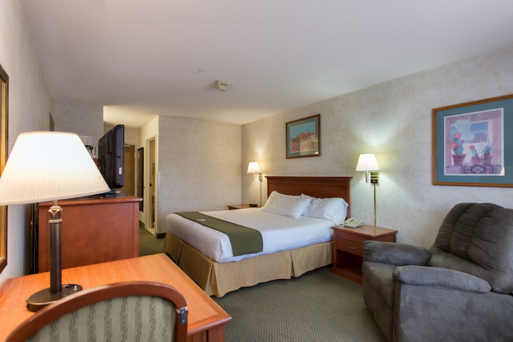 Vagabond Inn Executive Green Valley - photo 10