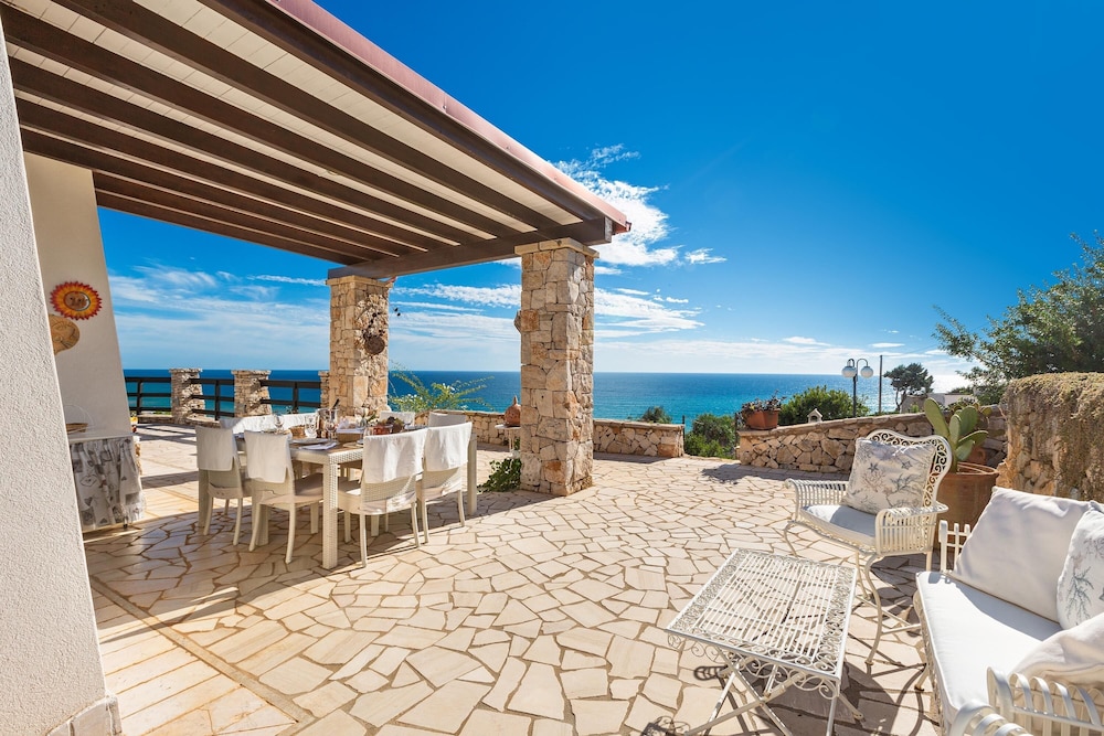 3123 Villa Carmen by Perle di Puglia — 4-Star Luxury Hotel in Castrignano Del Capo, Italy