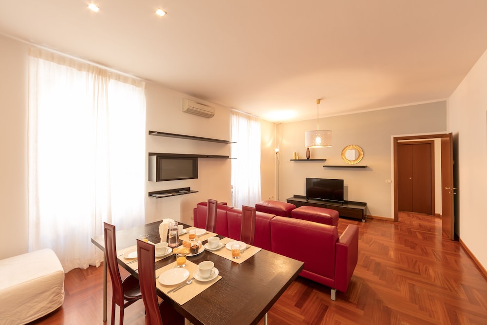 Heart Milan Apartments Corso Como — 4-Star Luxury Hotel in Milan, Italy