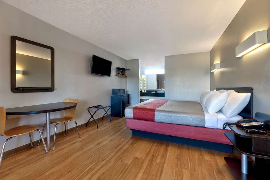 Motel 6 Cookeville TN - photo 7