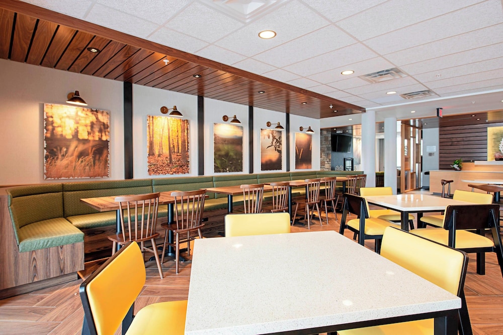 Fairfield Inn & Suites by Marriott Duluth Waterfront - photo 42