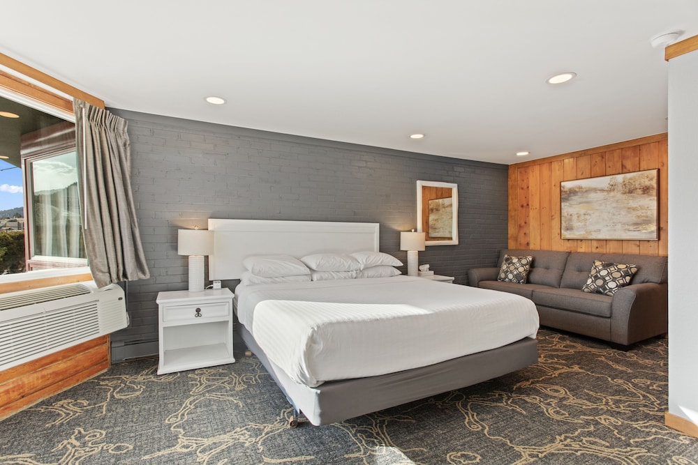 Discovery Lodge - photo 25