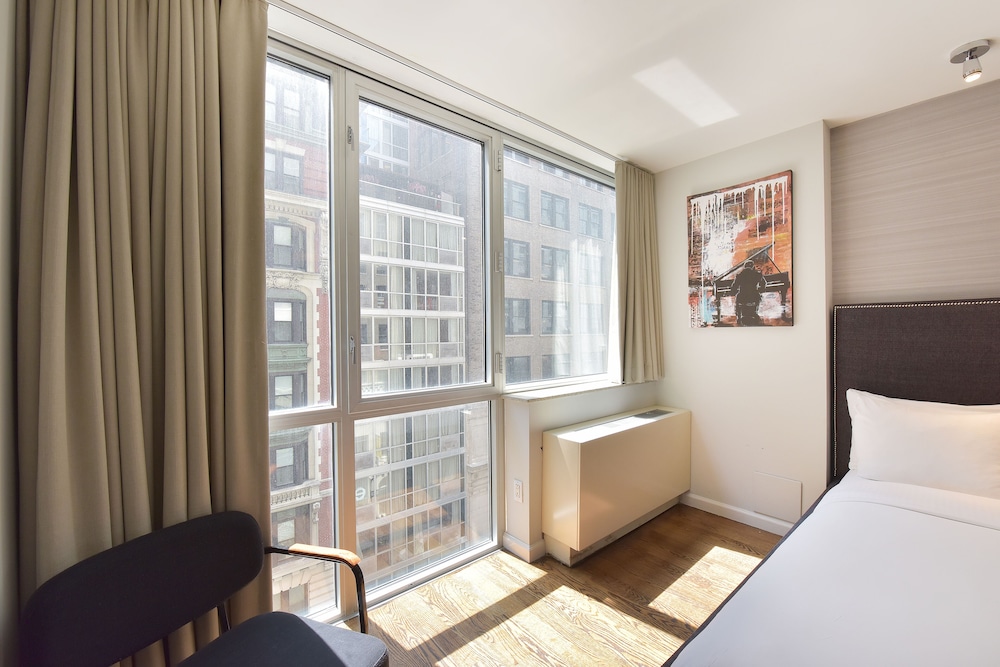 Hotel 32 32 - photo 12