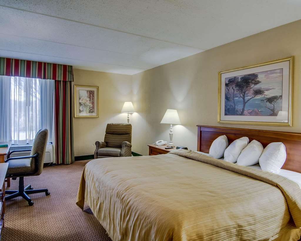 Quality Hotel and Conference Center Bluefield - photo 20