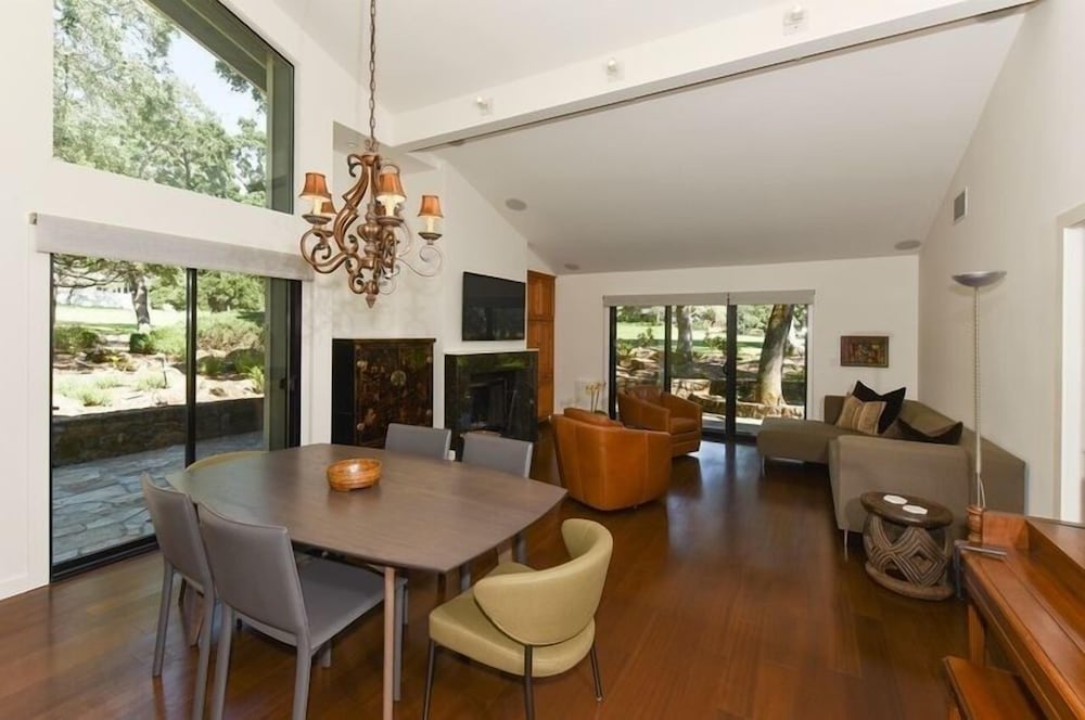 824 Oak Creek At Silverado 3 Bedroom Condo by RedAwning — 4-Star Luxury Hotel in Napa, United States
