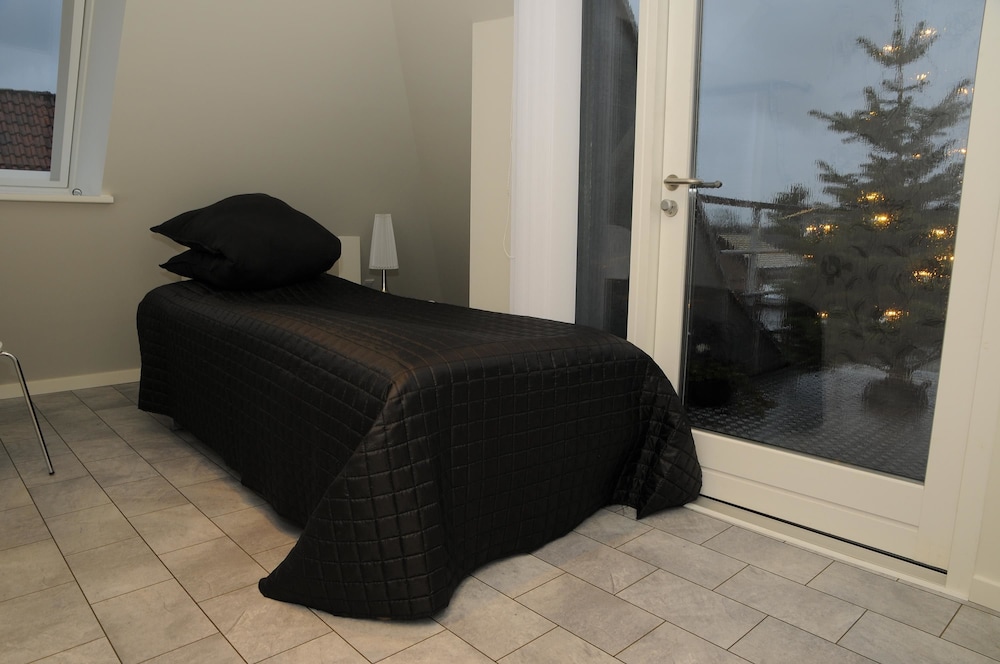 Hotel Coco Aps — Esbjerg — photo 5
