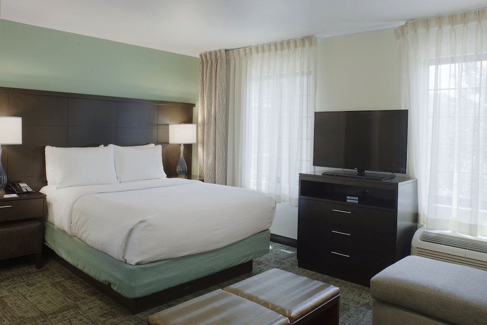 Staybridge Suites Fayetteville Univ Of Arkansas by IHG - photo 11