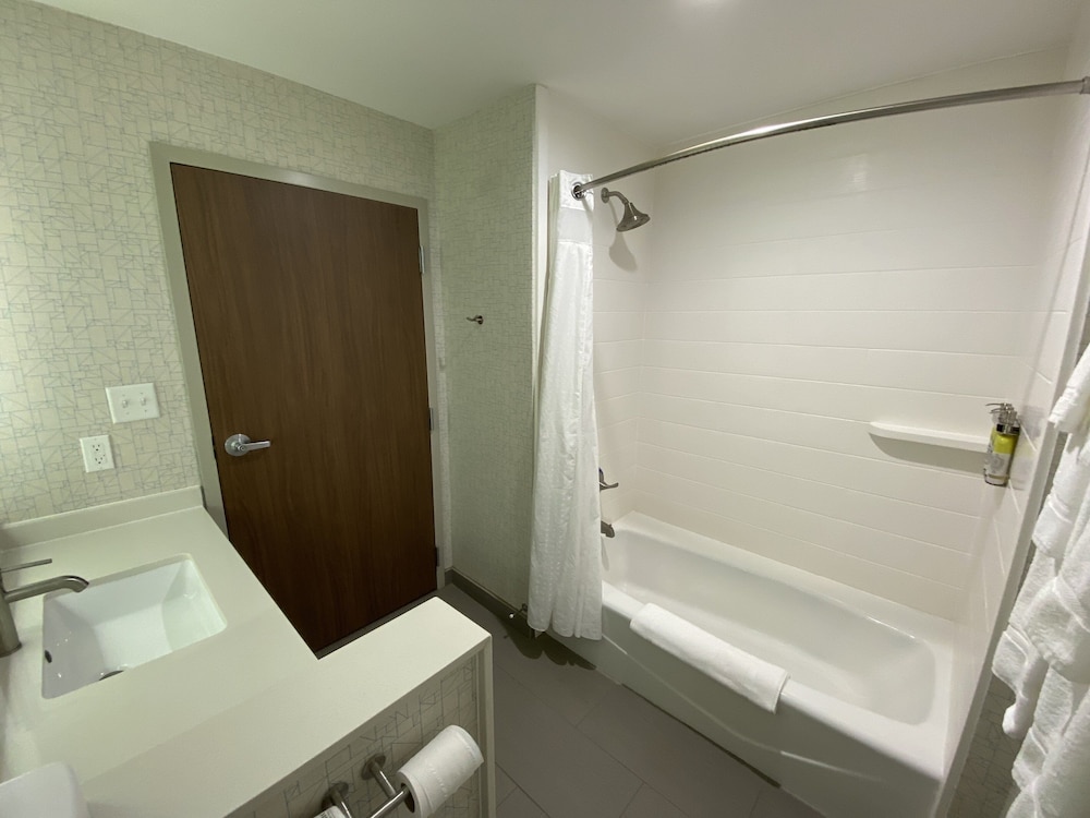 Holiday Inn Express Pineville Alexandria Area by IHG - photo 43