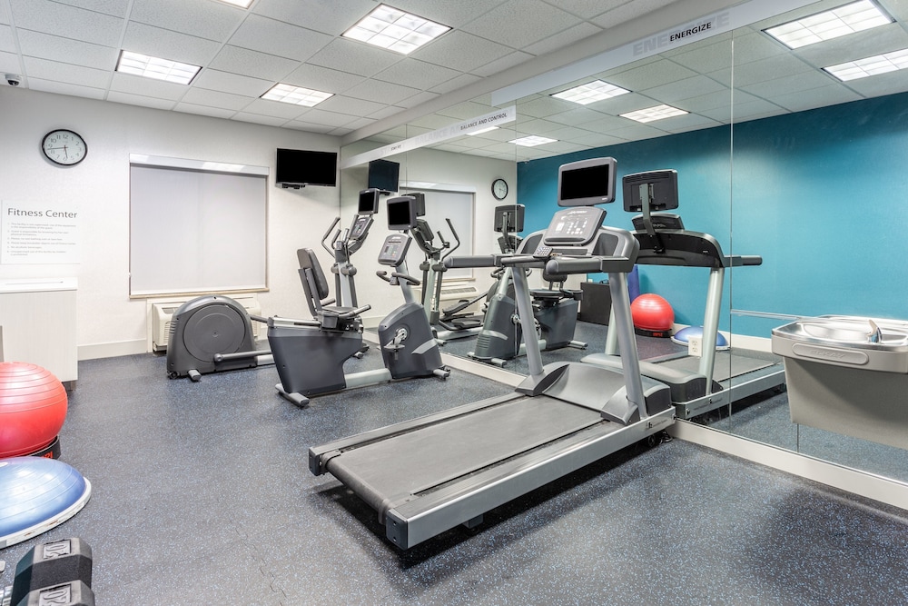 Holiday Inn Express & Suites White Haven Poconos by IHG - photo 17