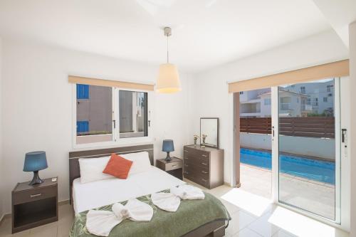 Blue River Apartment