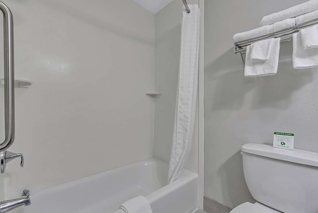 Baymont by Wyndham North Myrtle Beach - photo 44
