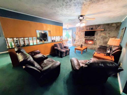 Mountain Stream by RedAwning — Pigeon Forge — photo 4