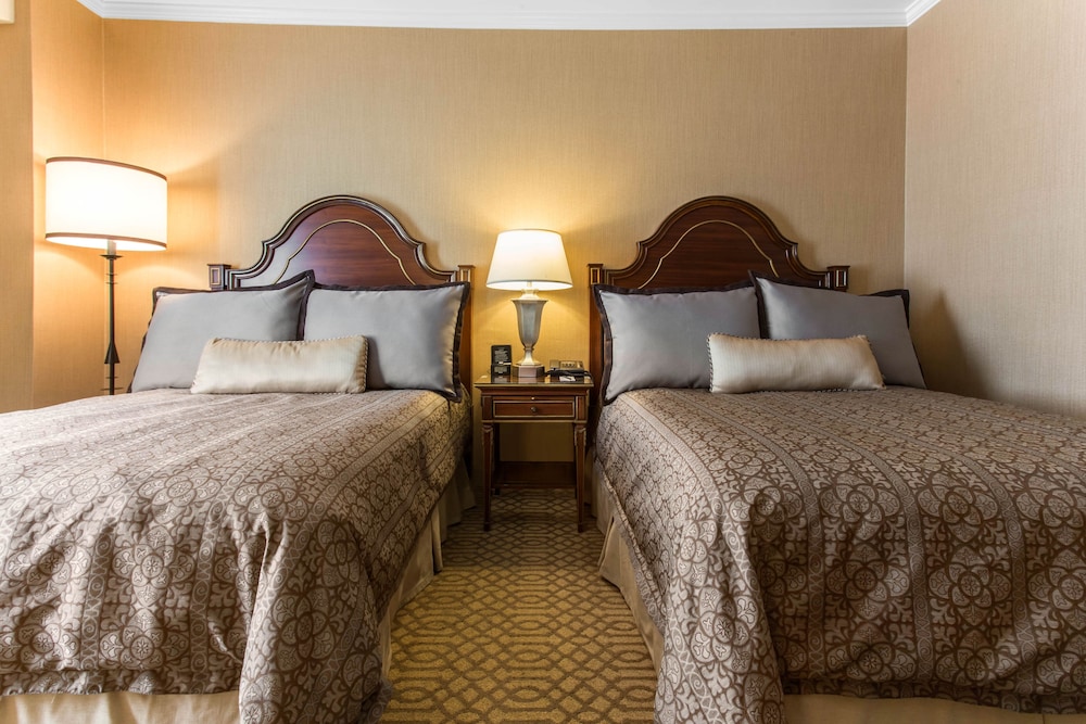 Omni Royal Orleans Hotel - photo 9