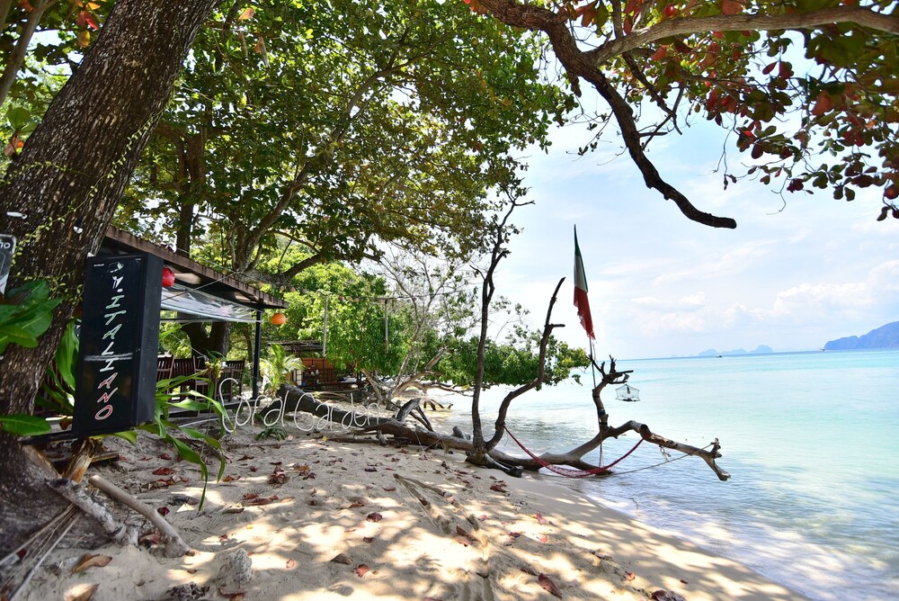 Coral Garden Resort — hotel in Trang