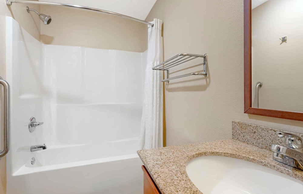 Extended Stay America Suites McAlester Hwy 69 - photo 27