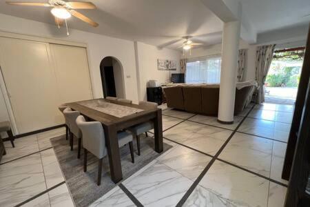 Regina Gardens spacious 3 bed ground floor unit with large patio