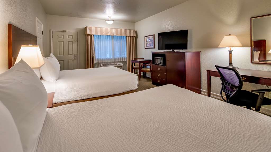 Best Western Plus Bayshore Inn - photo 30