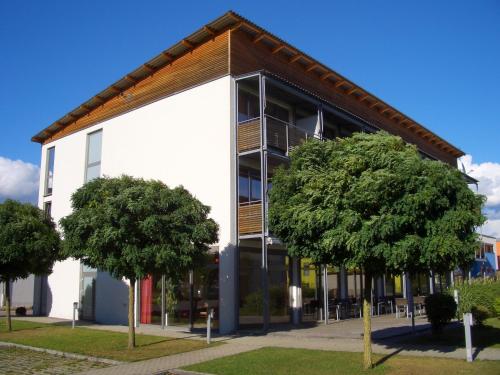 Hotel von Heyden - last minute hotel in Tegernheim
