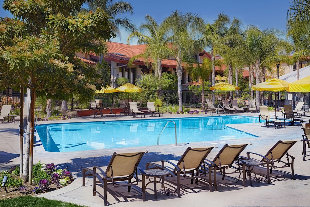 DoubleTree by Hilton Ontario Airport - photo 27