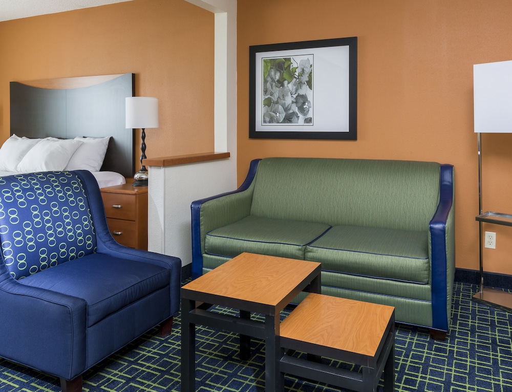 Fairfield Inn Forsyth Decatur - photo 13