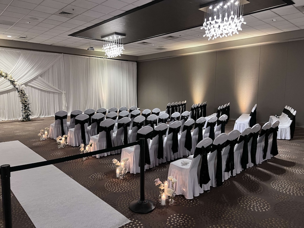 DoubleTree by Hilton Hotel Bloomington - photo 97