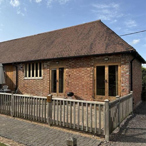 4 Coopers Cottages Bodiam East Sussex — hotel in Robertsbridge