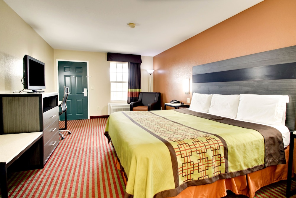 Key West Inn Millbrook - photo 10