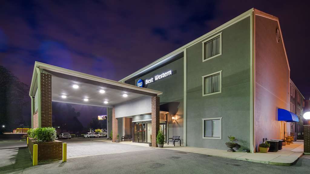 Best Western River City Hotel in Decatur, United States