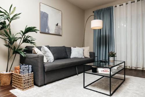 Signature One Bedroom Apartment — 4-Star Luxury Hotel in Los Angeles, United States