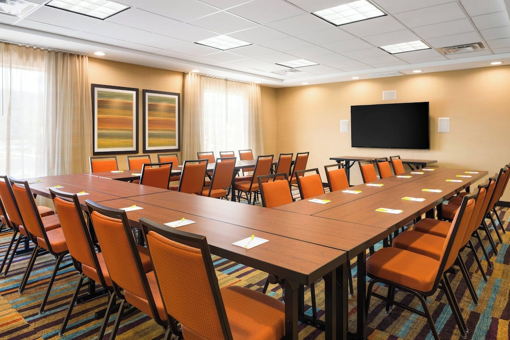 Fairfield Inn & Suites Athens - photo 35