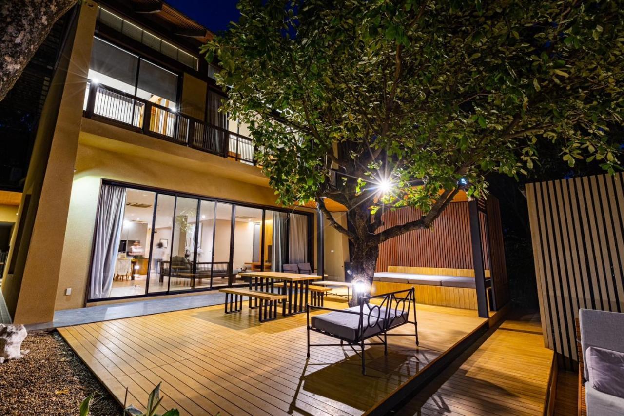 Khaoyai Kirimaya Atta Residence 5 BR Villa — 4-Star Luxury Hotel in Doembang Nangbuat, Thailand