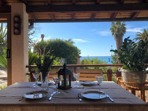 Ascheri Country House Grimaldi Ventimiglia — 4-Star Luxury Hotel in Ventimiglia, Italy
