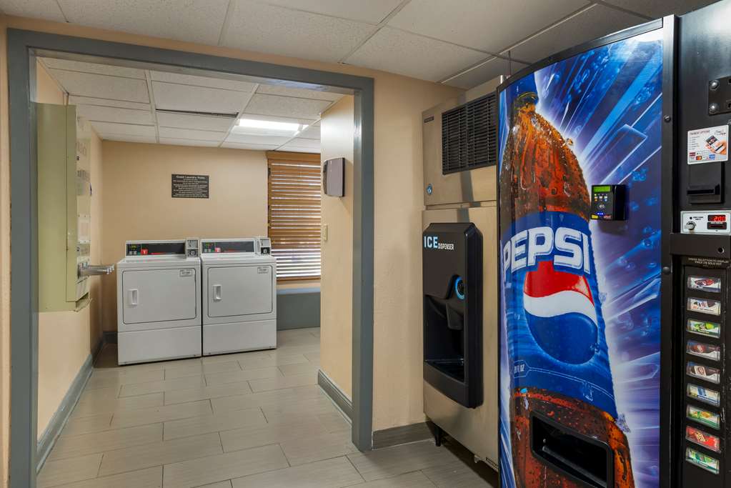 Best Western PLUS Executive Hotel - photo 31