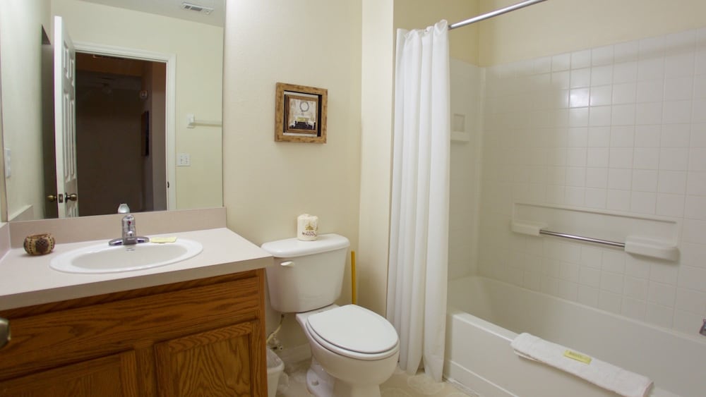 Norwich Townhome at Emerald Island - photo 10
