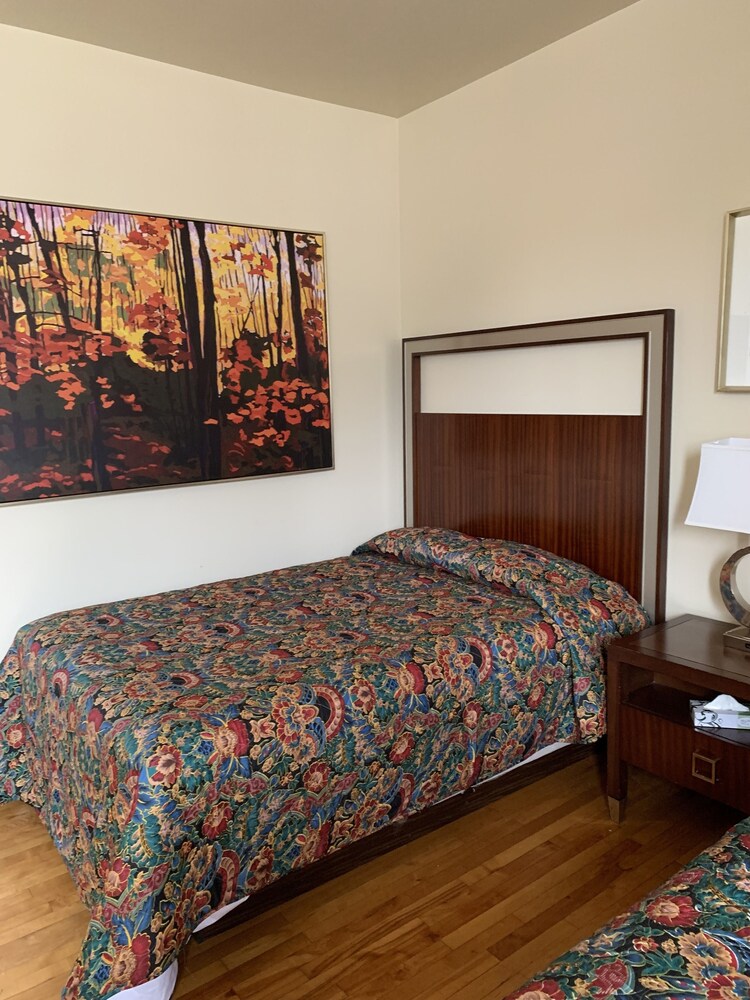 The Karsten Hotel - photo 5