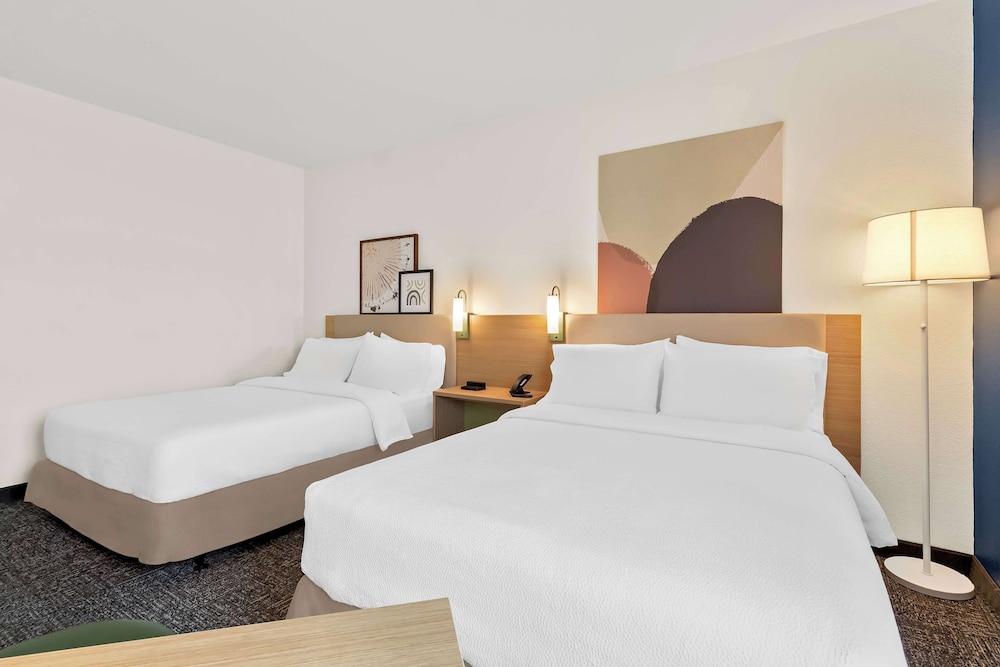 Spark by Hilton Missouri City - photo 17