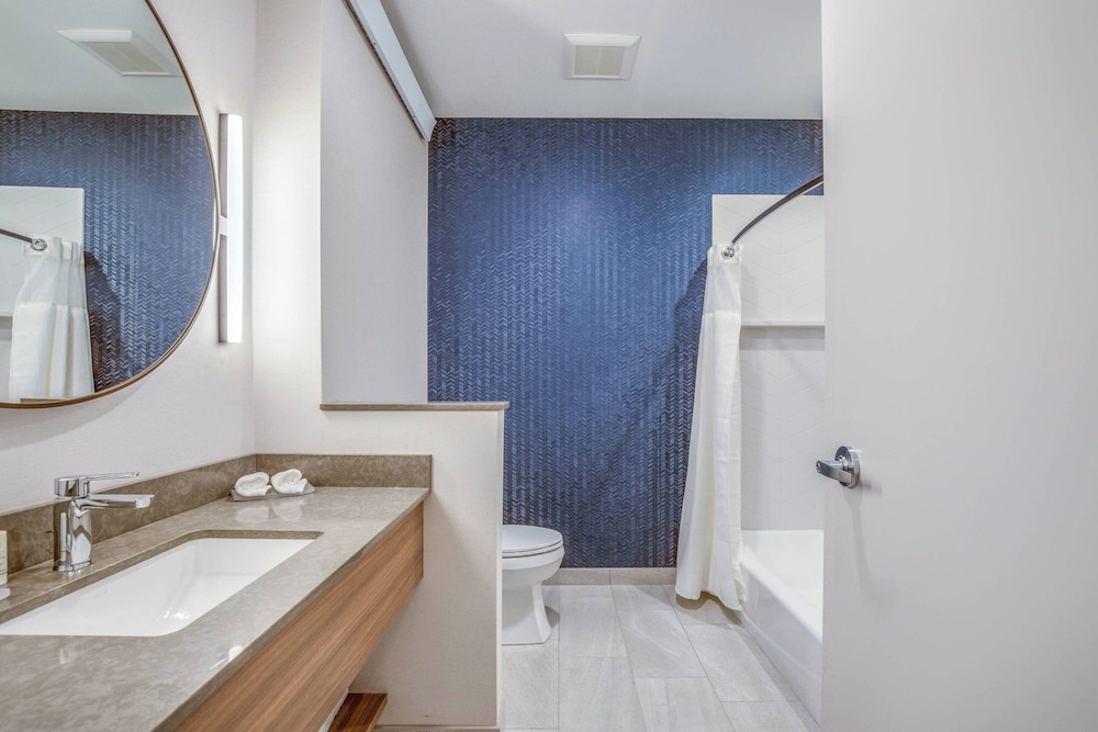 Fairfield Inn & Suites by Marriott Whitewater - photo 18