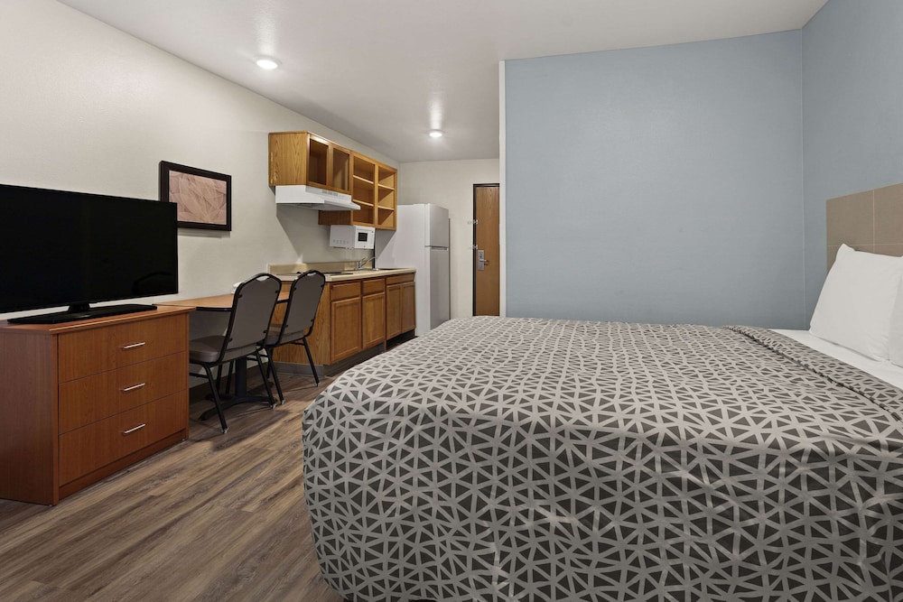 WoodSpring Suites Macon West I 475 - photo 6