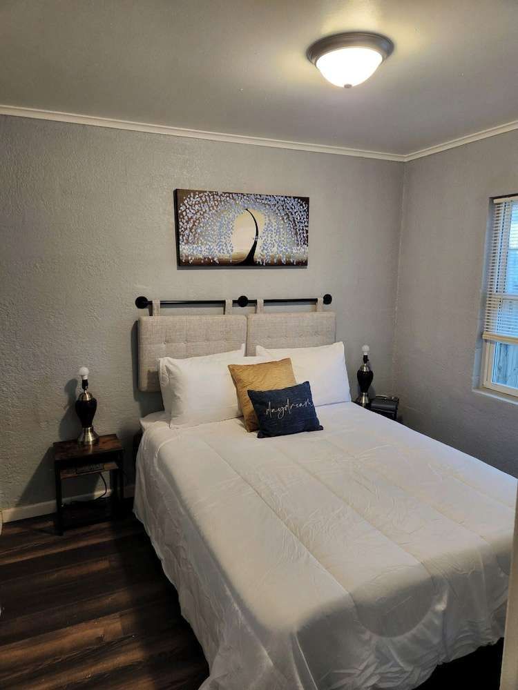 Greenhill Boutique Suites - photo 6