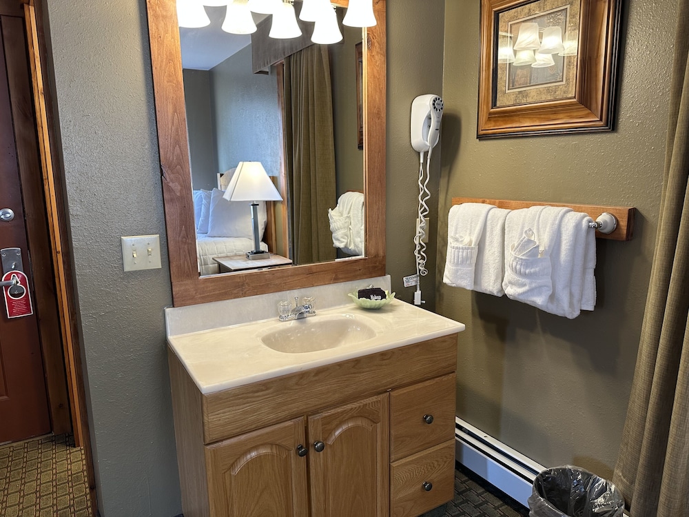 Silver Moon Inn - photo 153