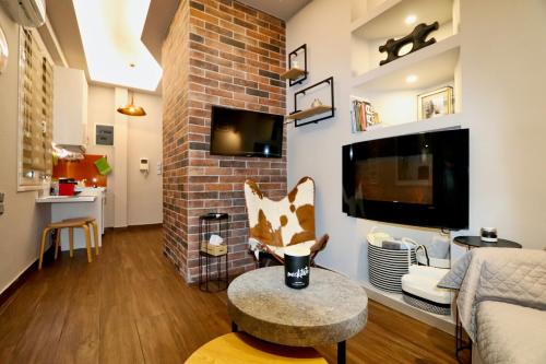 Modern Studio in Vibrant Kolonaki Area — 4-Star Luxury Hotel in Athens, Greece